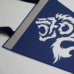 공식 기념품점 실내 및 입구